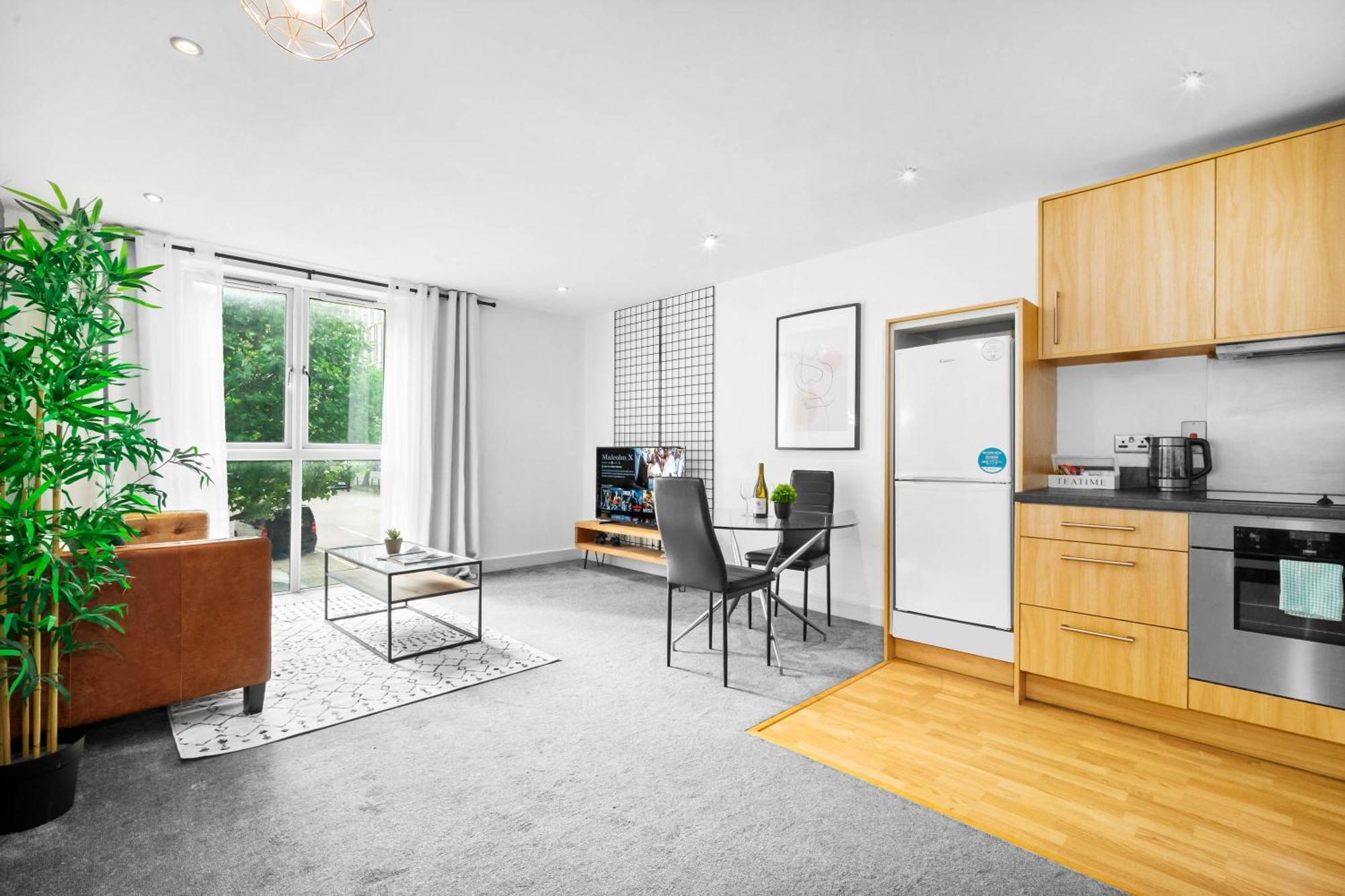 Birmingham City Centre Deluxe Apartment - Secure Parking 36C Exterior foto